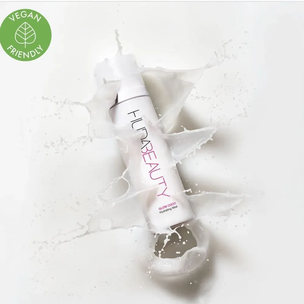 Huda Beauty Glow Coco Hydrating Mist 3 in 1 prime/set/refresh=glowy dewy finish